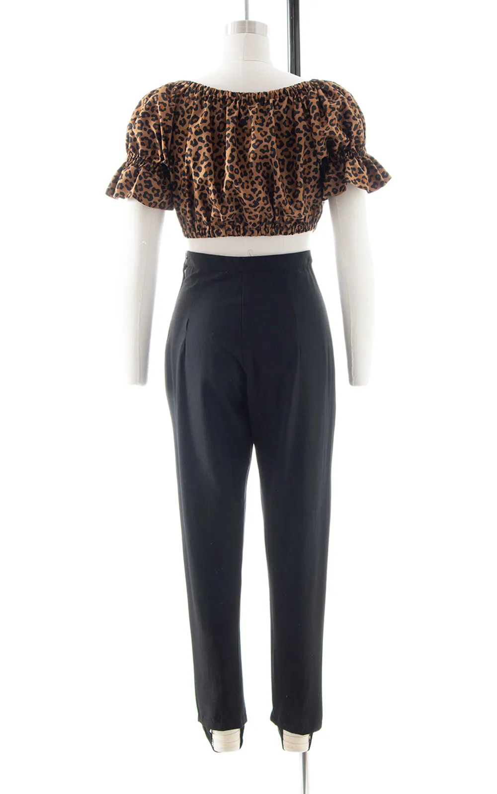 1940s 1950s Black Stirrup Pants | small
